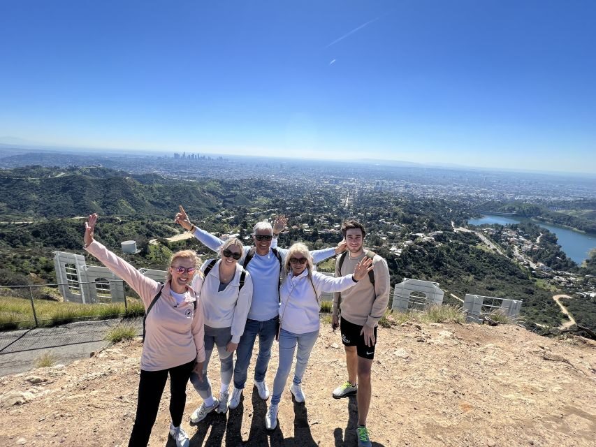 Hollywood Sign : Hiking to the Sign with a French tour guide - A Closer Look at the Hollywood Sign Hiking Tour