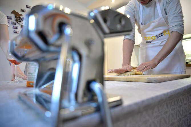 Home Cooking Class in Rome:Colorful Gnocchi & Gnocchi alla Romana - Exploring the Experience in Detail