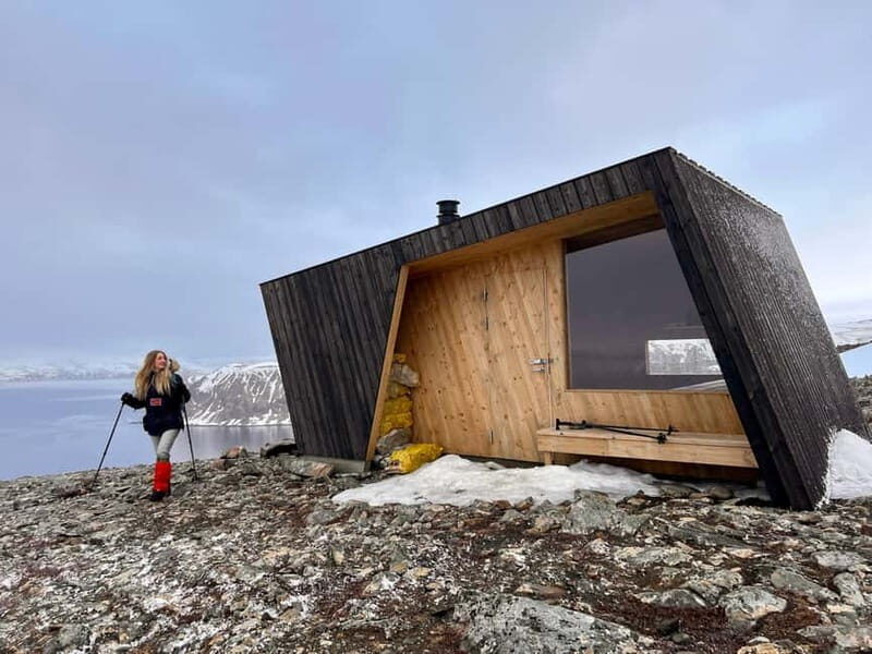 Honningsvåg: Hiking Tour. Arctic Ocean Views from Mountains - What Makes This Tour Stand Out
