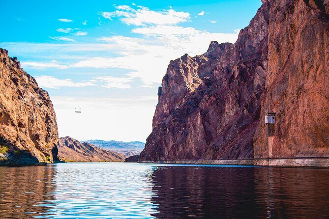 Hoover Dam Walk & Emerald Cave Kayak Combo with Lunch - Who Is This Tour Best For?