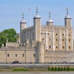 Hop on Hop off London Bus Tour & Tower of London - Who Should Consider This Tour