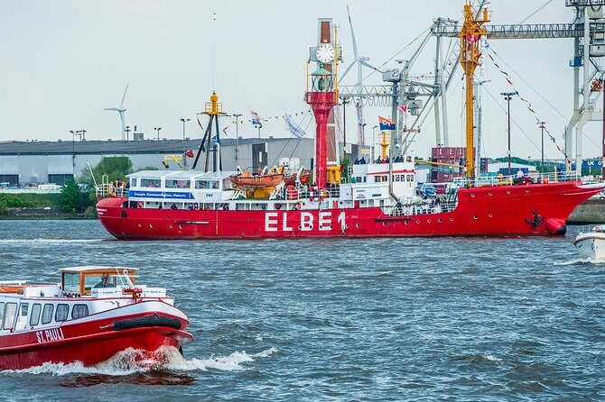 Hop-on hop-off on the water with the Maritime Circle Line in Hamburg - FAQs
