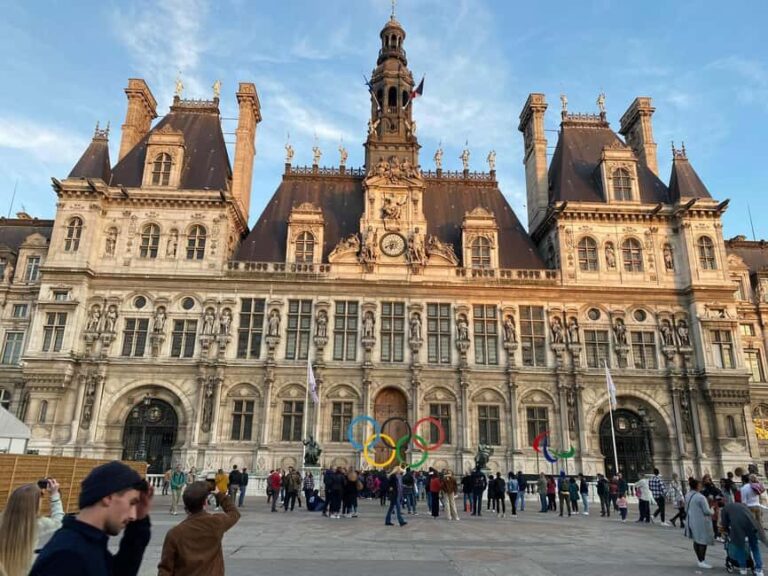 Hop On Paris: City Highlights Tour in a comfortable Minivan - Breaking Down the Itinerary