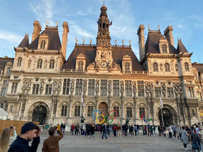 Hop On Paris: City Highlights Tour in a comfortable Minivan - Breaking Down the Itinerary