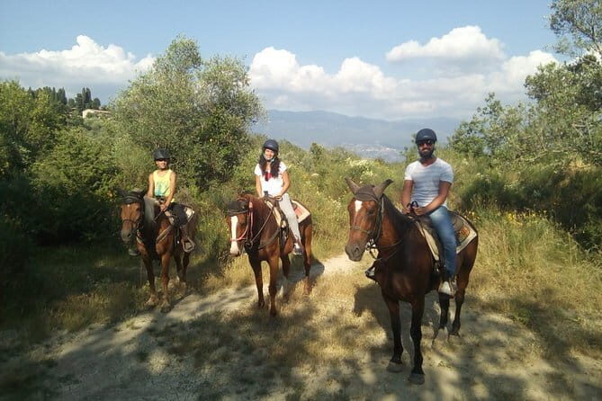 Horse ride, Olive Oil and local foods tasting in a Tuscan farm - The Sum Up