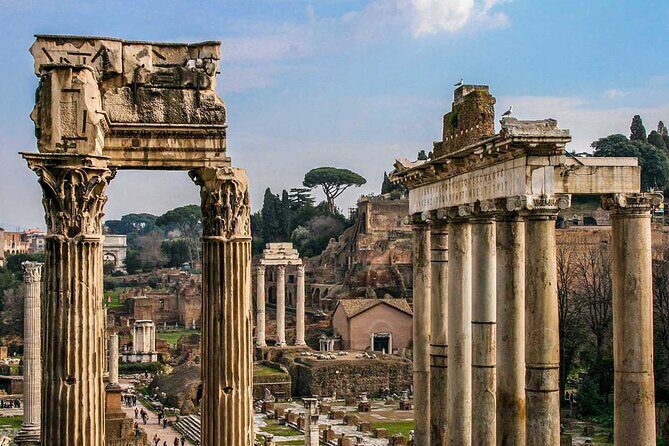 Houses of Augustus and Livia Private Tour with Roman Forum and Palatine Hill - Deep Dive into Each Stop