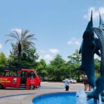 Houston Tour and Aquarium Ticket - Exploring Houston with a Guided Open-Air Bus