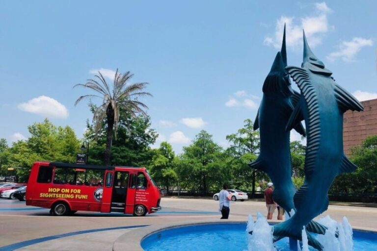 Houston Tour and Aquarium Ticket - Exploring Houston with a Guided Open-Air Bus