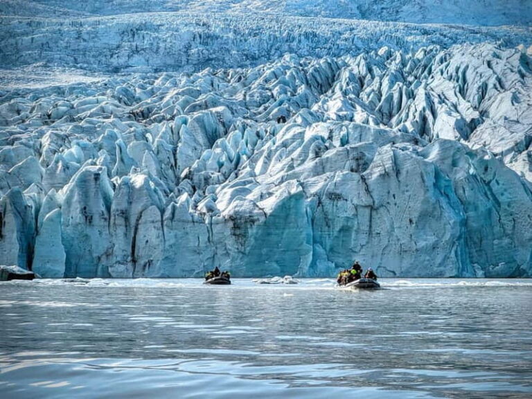Iceberg Boat Tour, Glacier Hike Adventure and 4X4 transfer - A Closer Look at the Itinerary and Experience