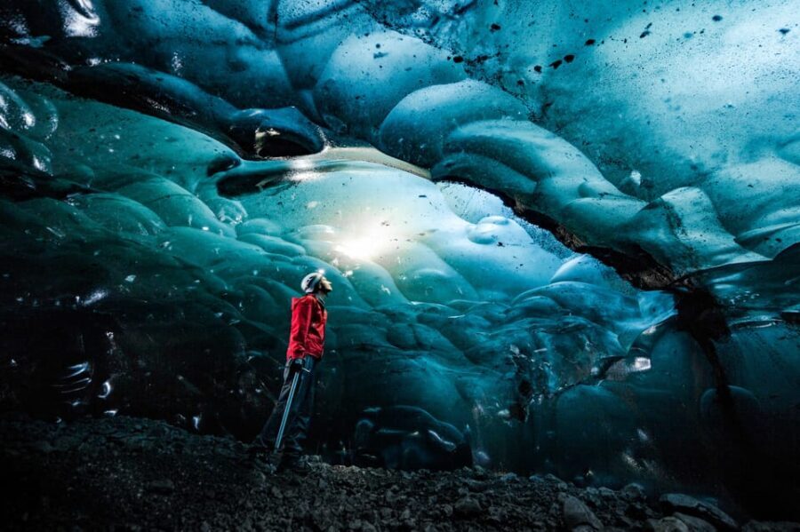 Iceland 3-Day Tour Golden Circle, Glacier Lagoon, & Ice Cave - Who Will Enjoy This Tour?