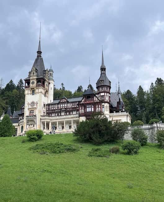 ICONIC TOUR: Draculas Delight Round-Trip Day Trip - Exploring Romania in a Day: A Detailed Review
