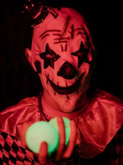Ilfracombe: Halloween Scare Event Entry Ticket - Exploring the Haunted Grounds of Watermouth Castle