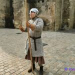 Immersive guided tour of Tours in the 13th century. - A Close Look at the 13th-Century Tour Experience