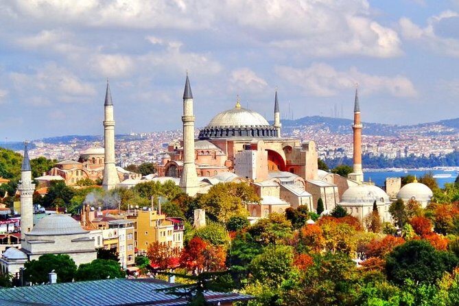 Imperial Istanbul Half-Day Tour: Hagia Sophia, Basillica Cistern and Grand Bazaar - The Sum Up