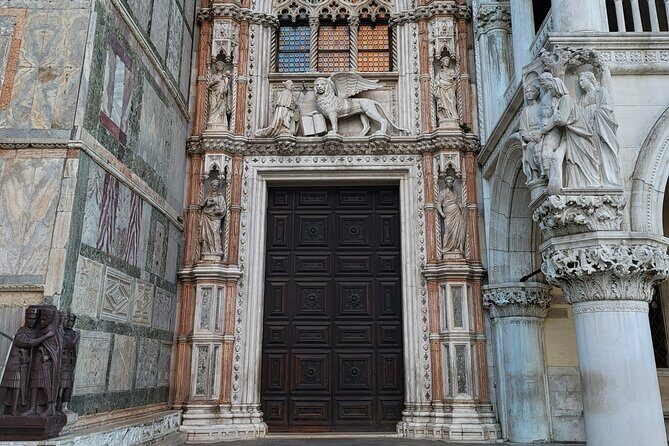 In and Around St. Marks Square: A Self-Guided Audio Tour - Who Should Consider This Tour?