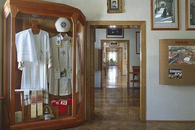 In the Footsteps of John Paul II from Krakow - What Makes This Tour Stand Out