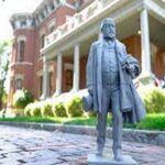 Indianapolis Ghosts: Haunts, Spirits, and Phantoms Walking Tour - Who Should Consider This Tour?