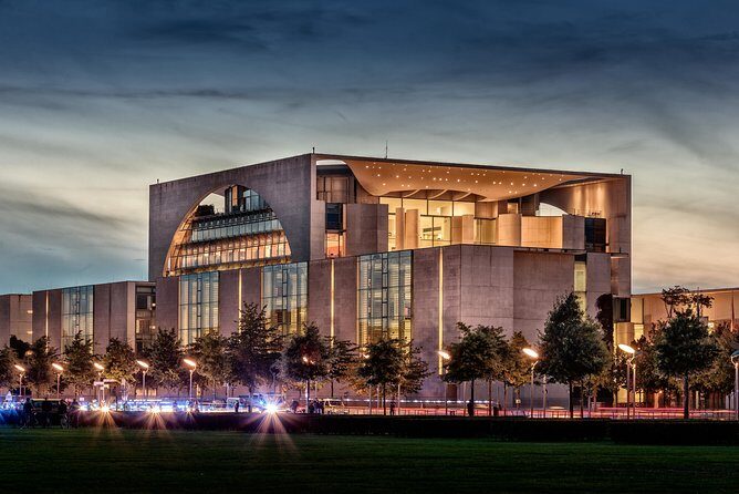 Individual city tour Berlin for max. 8 persons - Who Should Consider This Tour?