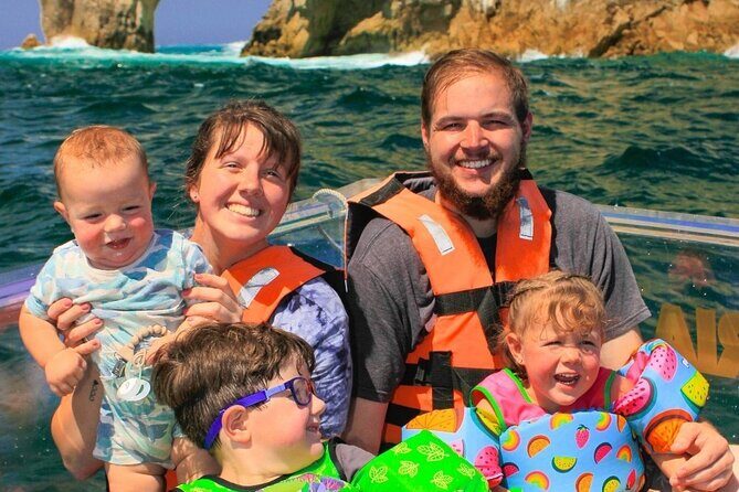 Instagrammable Glass-bottom boat trip in Los Cabos Bay - An In-Depth Look at the Glass-Bottom Boat Experience