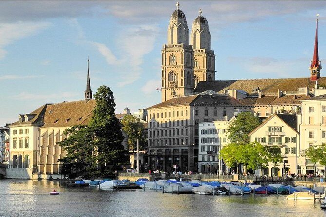 Introductory Walking Tour Of Zurich Including a 90 Min Lake Cruise - Who Will Love This Tour?