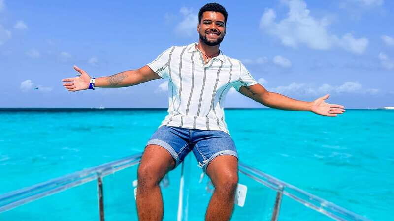 Isla Mujeres: 100% Transparent boat ride - A Closer Look at the Experience