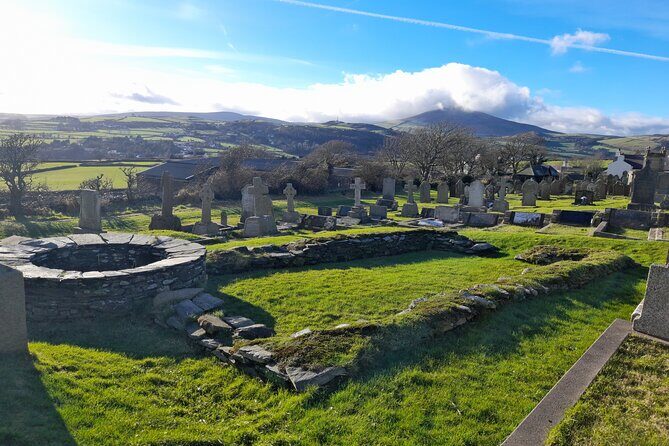 Isle of Man Discovery Tour with experienced Driver Guide - FAQs