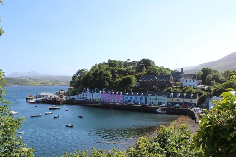 Isle of Skye: Online Road Trip Travel Guide - Navigating the Curated Itinerary: What to Expect