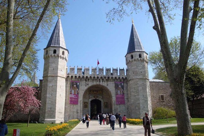 Istanbul 1 Day Tour | Best of Istanbul | Blue Mosque, Hagia Sophia and Topkapi - Who Will Love This Tour?