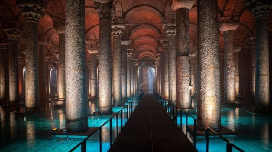 Istanbul: Basilica Cistern Skip-the-line Entry & Guided Tour - Breaking Down the Itinerary and Highlights