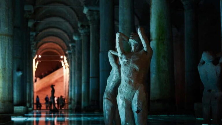 Istanbul: Basilica Cistern Small Group Tour with Tickets - Exploring the Basilica Cistern: What You Can Expect