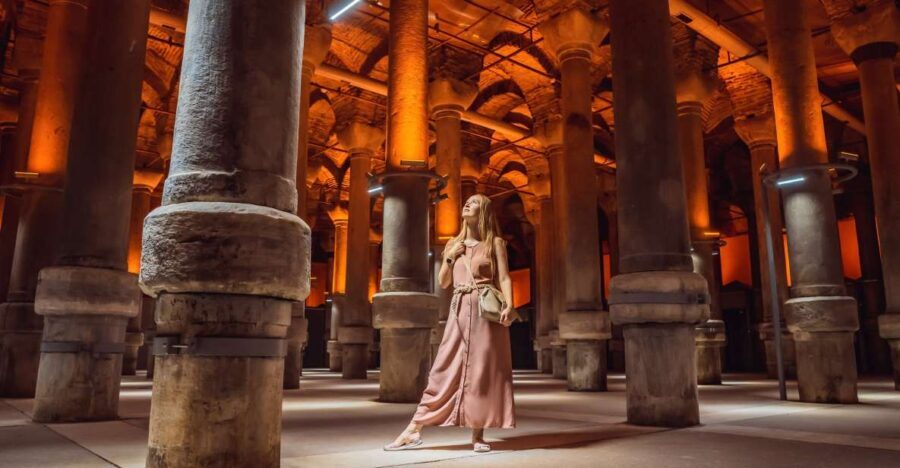 Istanbul: Basilica Cistern Walking Tour with Entry Ticket - A Deep Dive Into the Experience
