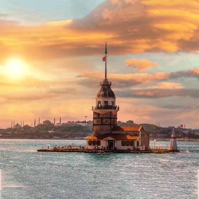 Istanbul: Bosphorus Cruise from Europe or Asia & Audio Guide - The Real Deal: What to Expect on Your Bosphorus Cruise