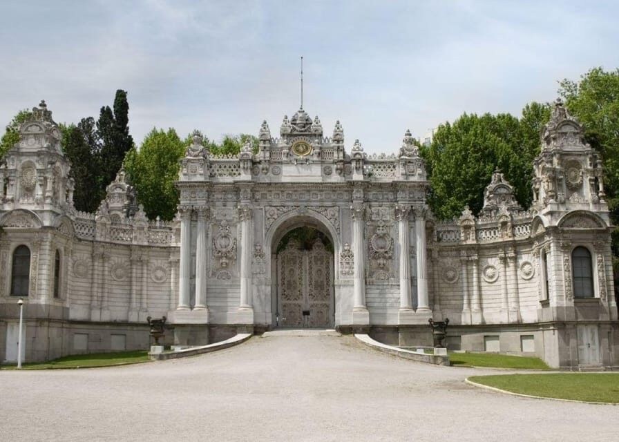 Istanbul Combo: Dolmabahce Palace & Galata Tower - Who Should Consider This Tour?