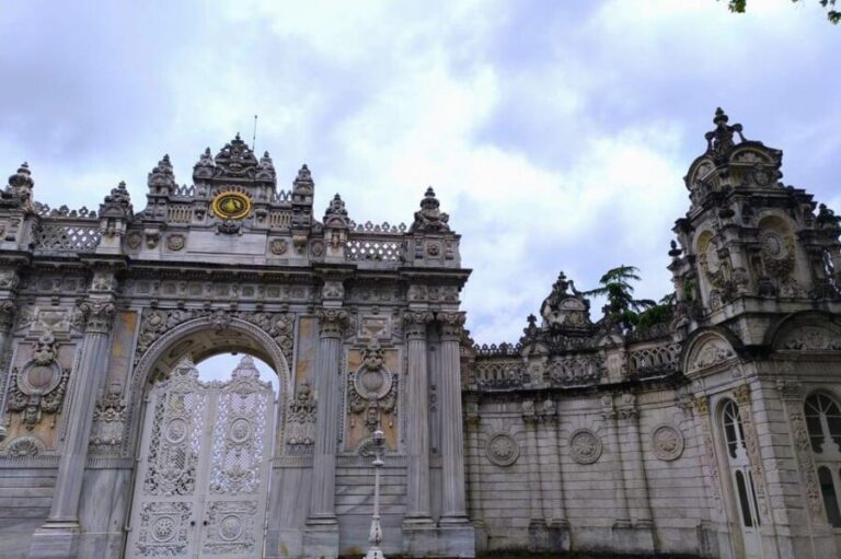 Istanbul: Dolmabahce Palace and Harem Skip-the-Line Ticket - A Deep Dive into the Dolmabahçe Palace Experience