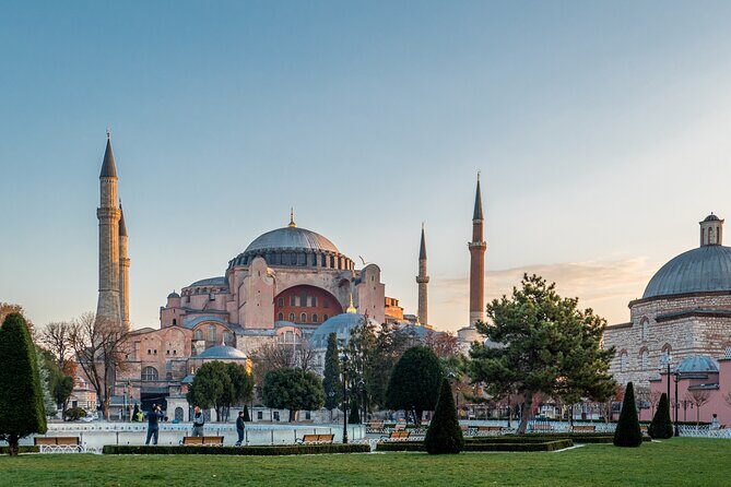 Istanbul Essential : Private Guided Old City Tour - Exploring the Itinerary in Detail