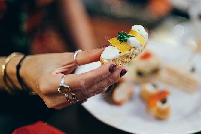 Istanbul Fine Dining Afternoon in 3 Historic Venues Private Tour - The Value of This Experience