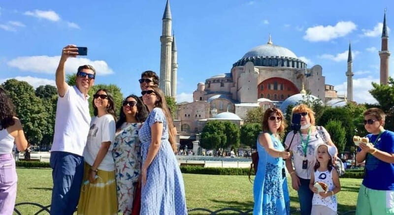 Istanbul: Guided Blue Mosque and Hagia Sophia Tour - Who Is This Tour Best Suited For?