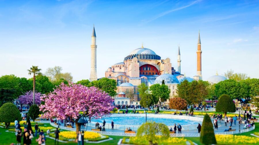 Istanbul: Hagia Sophia, Blue Mosque & Bosphorus Cruise - A Deep Dive into the Istanbul Experience