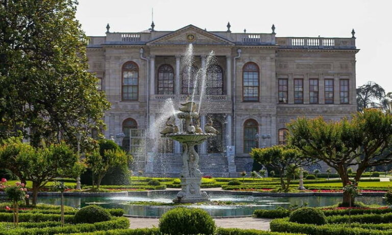 Istanbul: National Palaces Full Pass incl. Dolmabahce Palace - The Experience in Practice