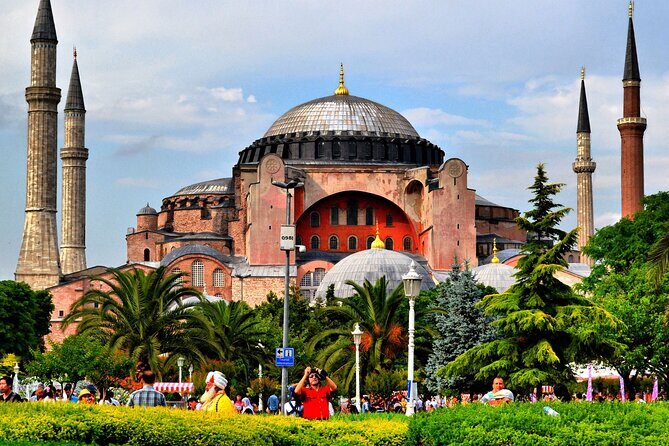 Istanbul Old City Guided Walking Tour - Authentic Experiences and Practical Tips
