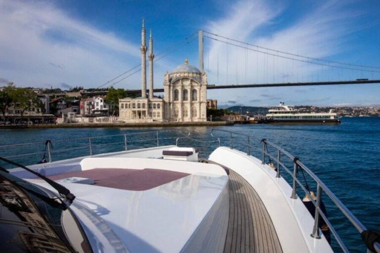 Istanbul: Private Bosphorus Cruise on a Luxurious Yacht - The Itinerary Breakdown
