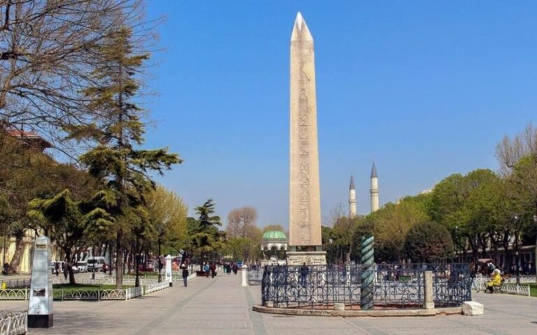 Istanbul: Private Sightseeing 2, 4 or 8 hours with a Local - The Sum Up