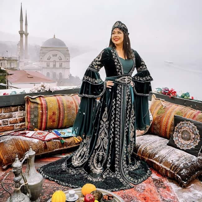 Istanbul: Rooftop Photoshoot with Flying Dress - A Closer Look at the Itinerary and Experience