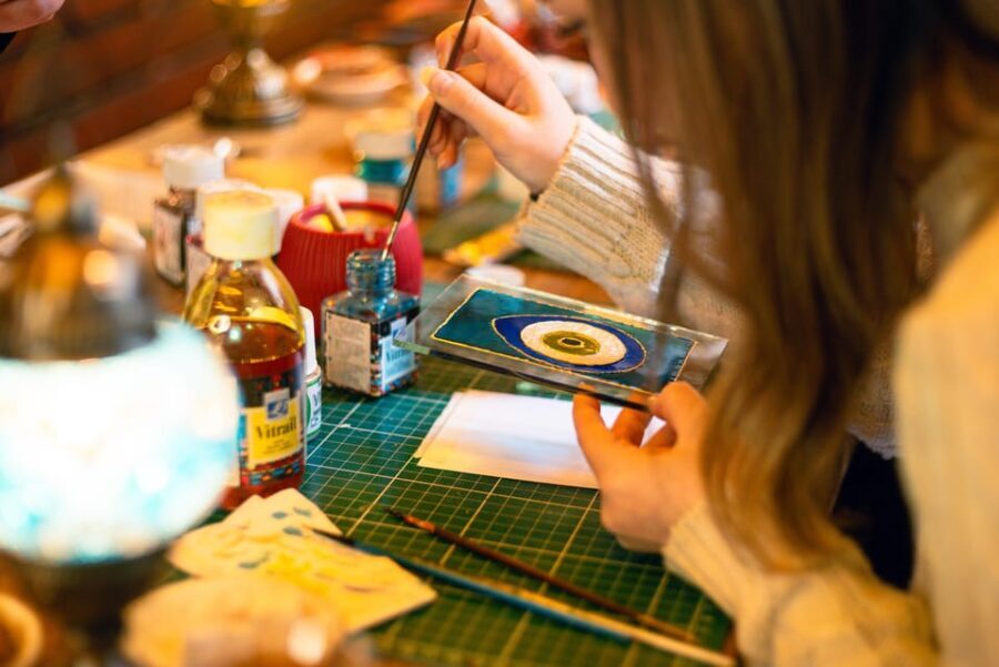 Istanbul: Traditional Stained Glass Painting Workshop - What to Expect: The Details