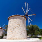 Izmir: Cesme Boat Tour and Alacati Visit - What Makes This Tour Stand Out?
