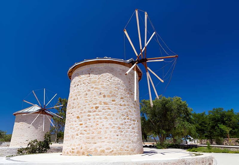 Izmir: Cesme Boat Tour and Alacati Visit - What Makes This Tour Stand Out?