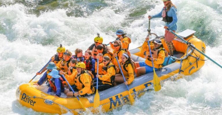 Jackson: 8-Mile Classic Boat Whitewater Rafting Trip - The Guides and Their Role