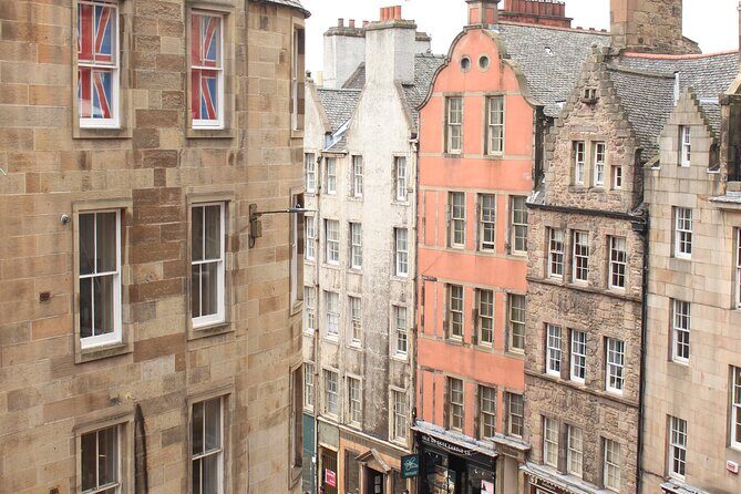 Jacobite History and Outlander's Scotland Walking Tour - Who Should Book This Tour?