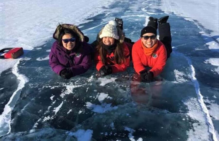 Jasper: Athabasca Glacier Ice Explorer Tour - Guides and Education