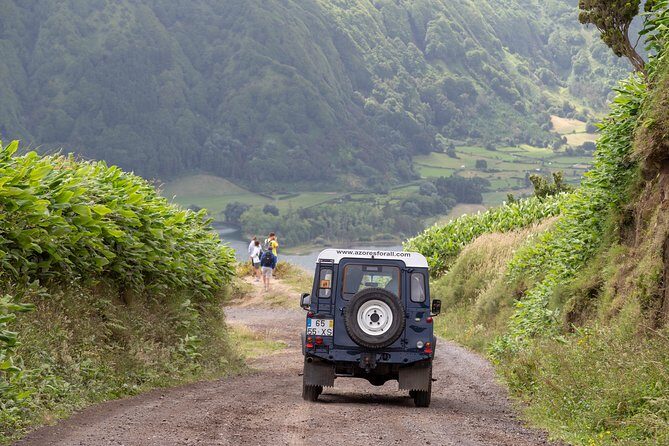 Jeep Tour - Sete Cidades (Half day) - Exploring the Volcanic Wonder of Sete Cidades in a Comfortable Jeep